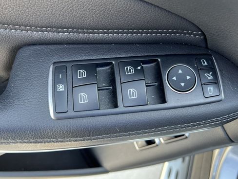 Used 2017 Mercedes-Benz GLS 550 4MATIC image 15
