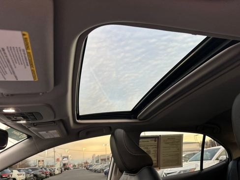 Used 2024 Toyota Camry XSE image 25