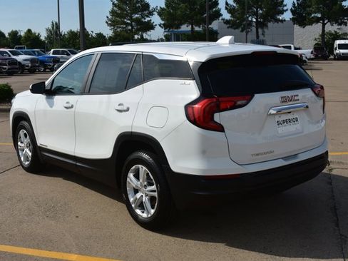 Used 2021 GMC Terrain SLE FWD image 8