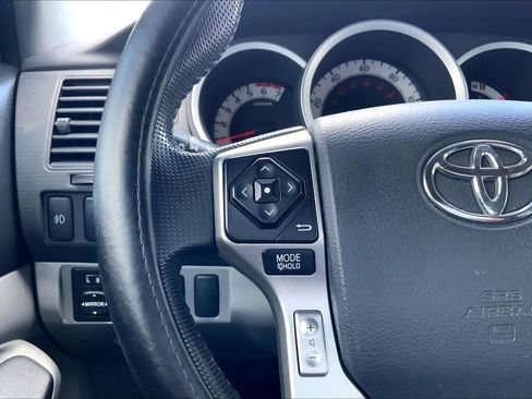 Used 2014 Toyota Tacoma PreRunner w/ SR5 Package RWD image 23