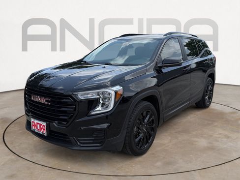 Used 2023 GMC Terrain SLE w/ Driver Convenience Package FWD image 6