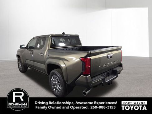 New 2026 Toyota Tacoma Limited AWD/4WD image 9