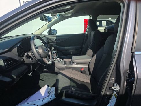 Used 2022 Subaru Outback Premium AWD/4WD image 6