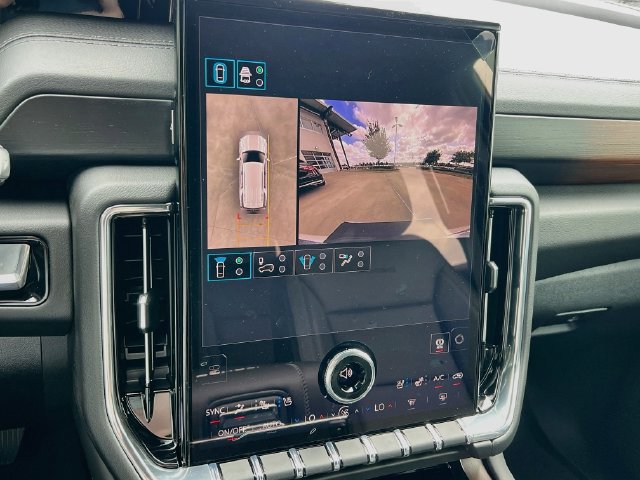 New 2027 GMC Yukon Denali w/ Sun & Power Step Package RWD image 9