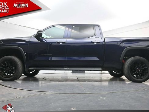 Used 2024 Toyota Tundra Limited AWD/4WD image 22