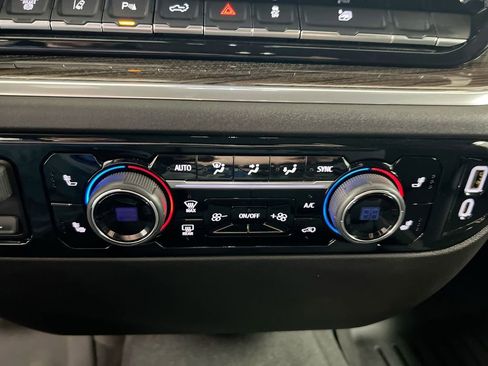 Used 2025 Chevrolet Silverado 2500 LT w/ All Star Edition image 17