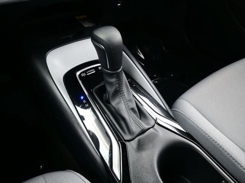 Used 2024 Toyota Corolla SE image 21