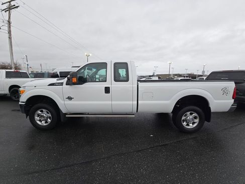 Used 2016 Ford F350 XL w/ XL Appearance Package image 9