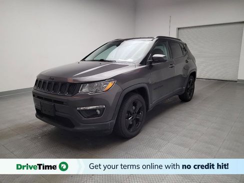 Used 2019 Jeep Compass Altitude image 1