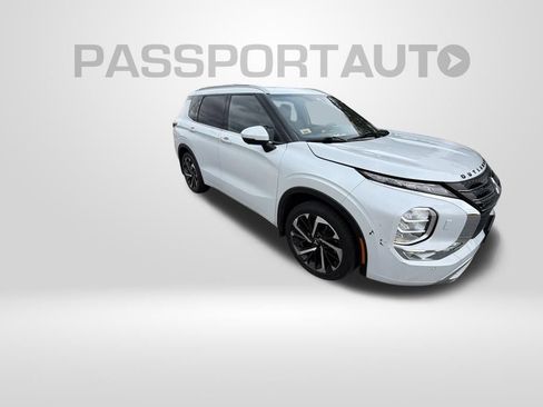 Used 2022 Mitsubishi Outlander SEL AWD/4WD image 8