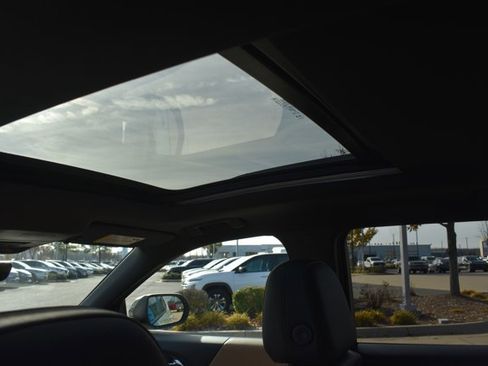 New 2026 Chevrolet Equinox ACTIV w/ Safety and Technology Package image 19