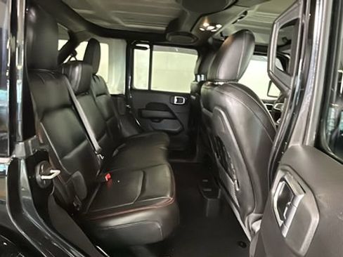 Used 2022 Jeep Wrangler Unlimited Rubicon w/ Steel Bumper Group AWD/4WD image 26