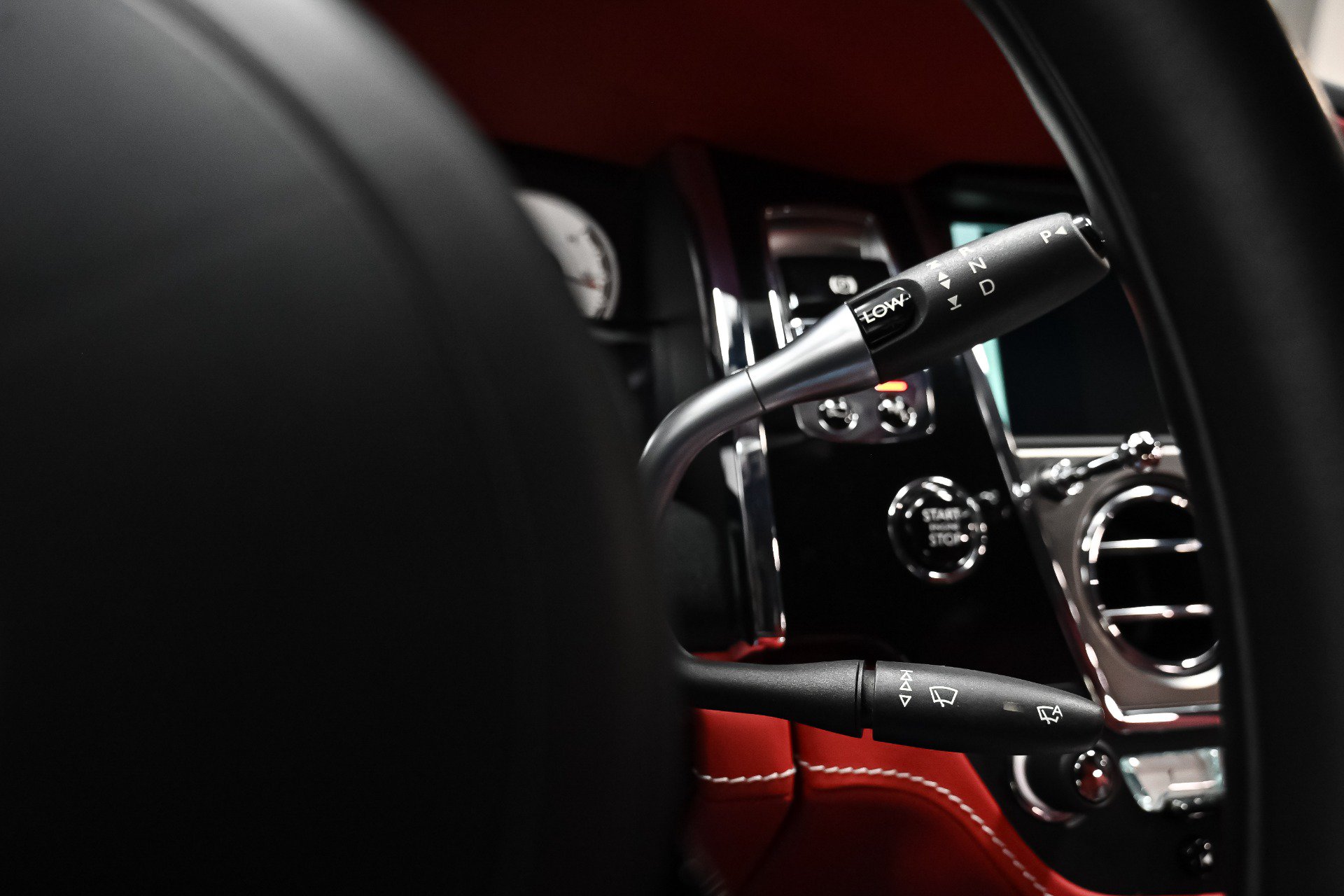 Used 2017 Rolls-Royce Ghost RWD image 35
