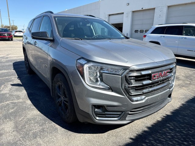 Used 2024 GMC Terrain AT4 w/ Tech Package AWD/4WD image 13
