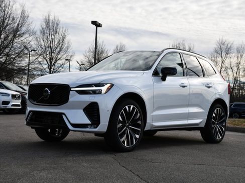 New 2026 Volvo XC60 B5 Ultra w/ Protection Package Premier image 3