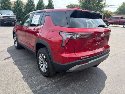 Certified 2026 Chevrolet Equinox LT FWD image 3