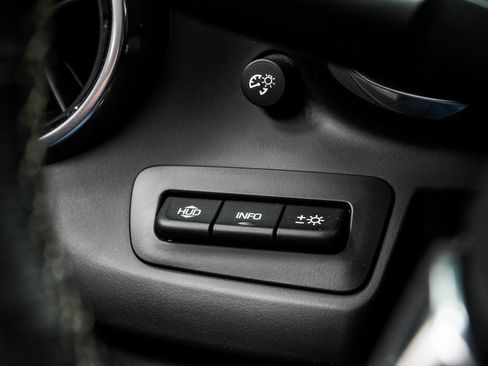 Used 2017 Chevrolet Camaro SS image 34