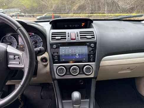 Used 2015 Subaru Crosstrek 2.0i Limited image 25