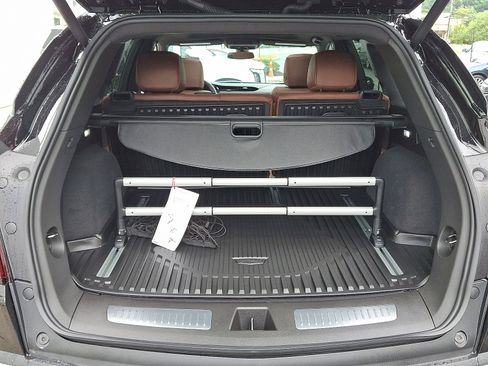 Certified 2025 Cadillac XT5 Premium Luxury image 30