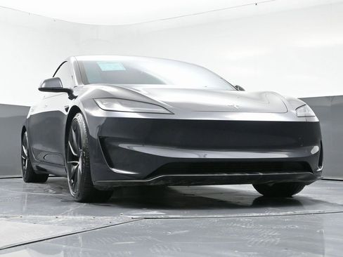 Used 2024 Tesla Model 3 Performance image 54