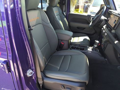 New 2026 Jeep Gladiator Mojave image 34