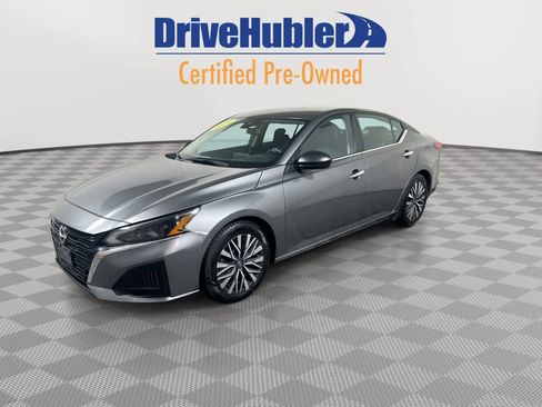 Used 2024 Nissan Altima 2.5 SV image 4