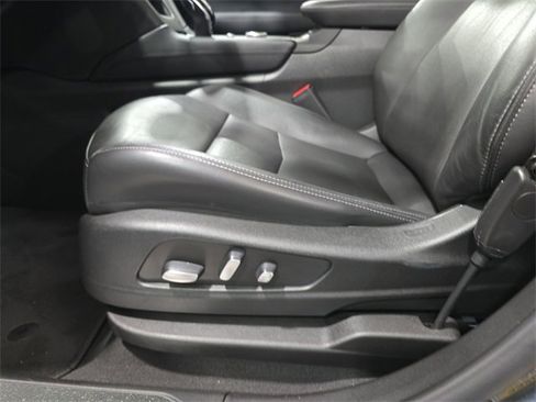 Used 2021 Cadillac XT5 Premium Luxury image 27