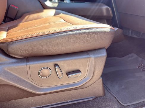 Used 2024 Ford Expedition King Ranch AWD/4WD image 24