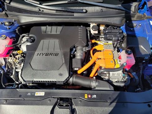 Used 2024 Hyundai Elantra Limited image 30