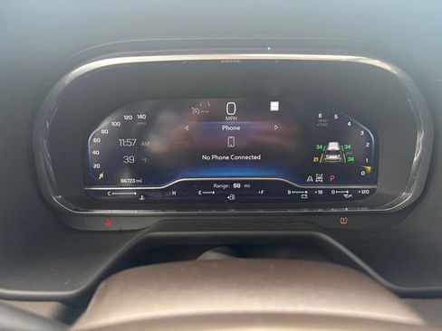 Used 2022 Chevrolet Tahoe Z71 w/ Luxury Package image 29