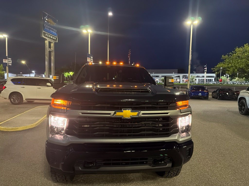 Used 2024 Chevrolet Silverado 2500 Custom w/ Custom Value Package AWD/4WD image 15