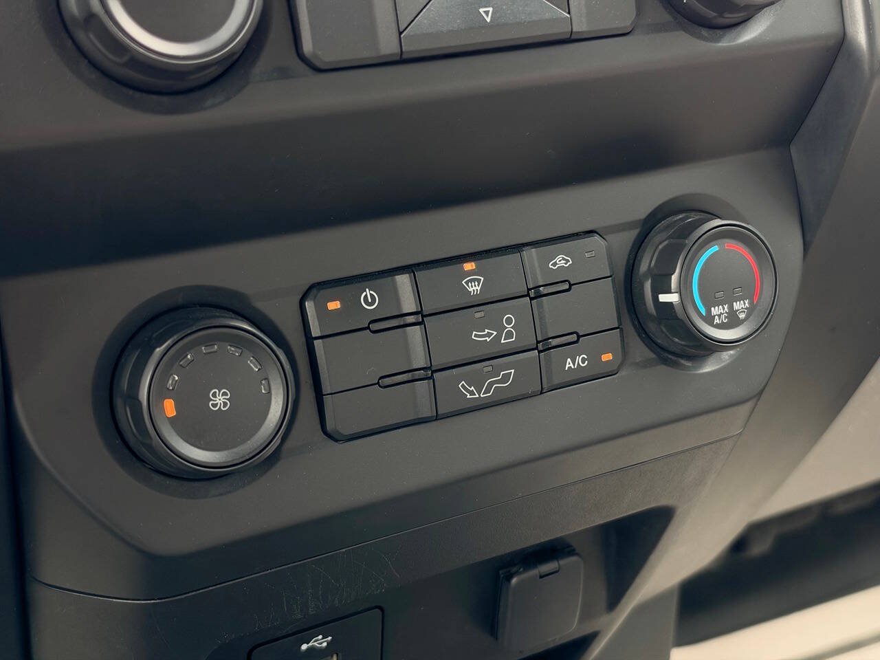 Used 2019 Ford F150 XL w/ Equipment Group 101A Mid RWD image 20