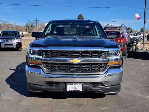 Used 2018 Chevrolet Silverado 1500 LT image 12
