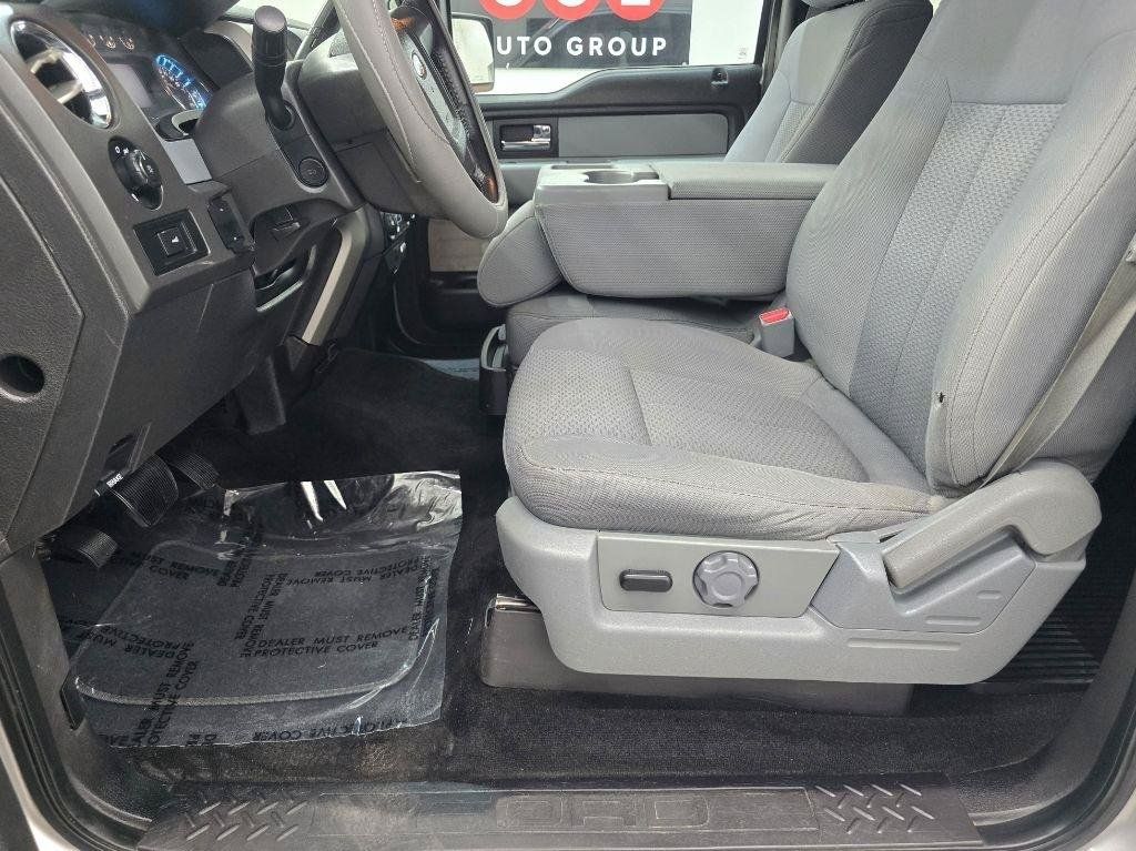 Used 2014 Ford F150 XLT w/ Equipment Group 302A Luxury AWD/4WD image 11