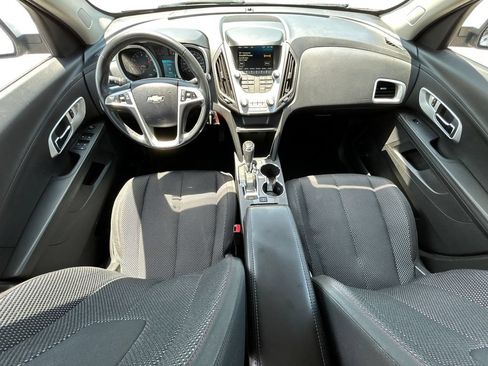 Used 2017 Chevrolet Equinox LT w/ Convenience Package FWD image 28