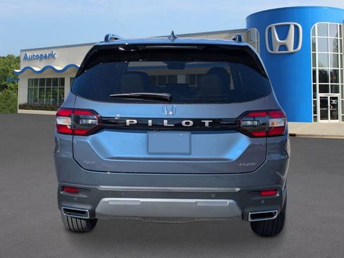 New 2026 Honda Pilot Elite image 4