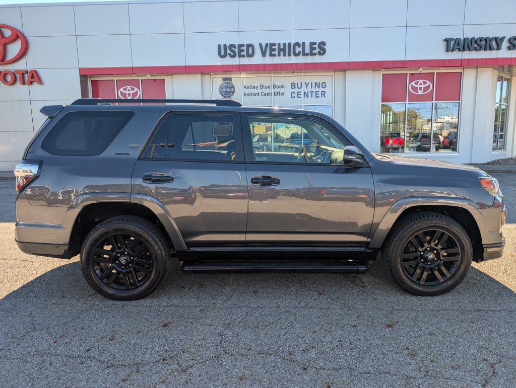Certified 2019 Toyota 4Runner Limited AWD/4WD image 8