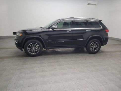 Used 2018 Jeep Grand Cherokee Limited w/ Trailer Tow Group IV RWD image 2