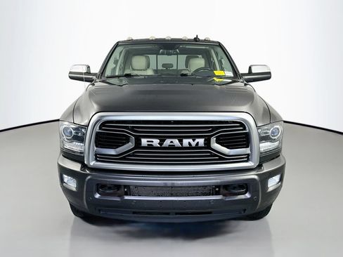 Used 2018 RAM 2500 Limited AWD/4WD image 2