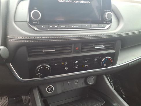 Certified 2023 Nissan Rogue S FWD image 22