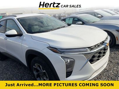 Used 2025 Chevrolet Trax LT