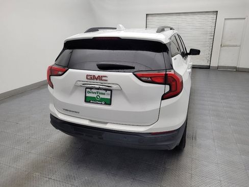 Used 2020 GMC Terrain SLE w/ Driver Convenience Package FWD image 7