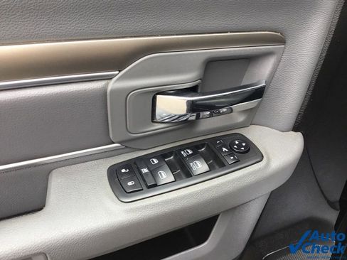 Used 2018 RAM 2500 Big Horn image 28