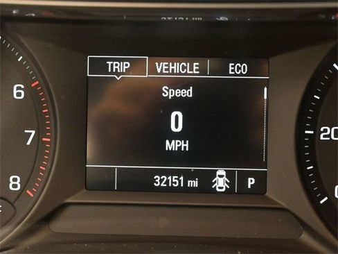 Used 2022 Chevrolet TrailBlazer ACTIV image 34