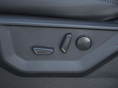 New 2026 Ford F350 Lariat w/ Black Appearance Package image 45