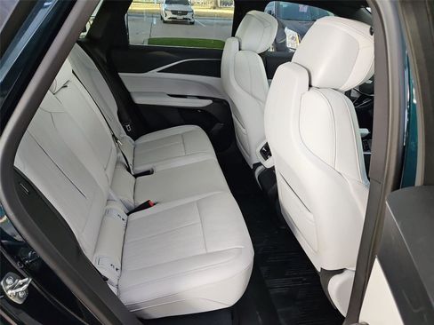 New 2026 Cadillac Lyriq Luxury w/ LPO, Floor Liner Package AWD/4WD image 22