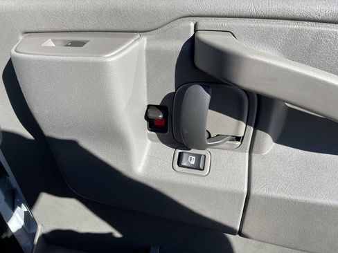 New 2025 Chevrolet Express 3500 w/ Power Convenience Package image 14