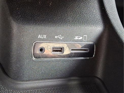 Used 2014 Dodge Durango R/T w/ Technology Group image 27