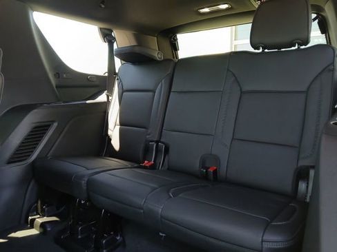 New 2026 GMC Yukon Denali w/ Denali Reserve Package AWD/4WD image 14
