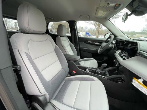 New 2026 Chevrolet TrailBlazer LT w/ Driver Confidence Package FWD image 31